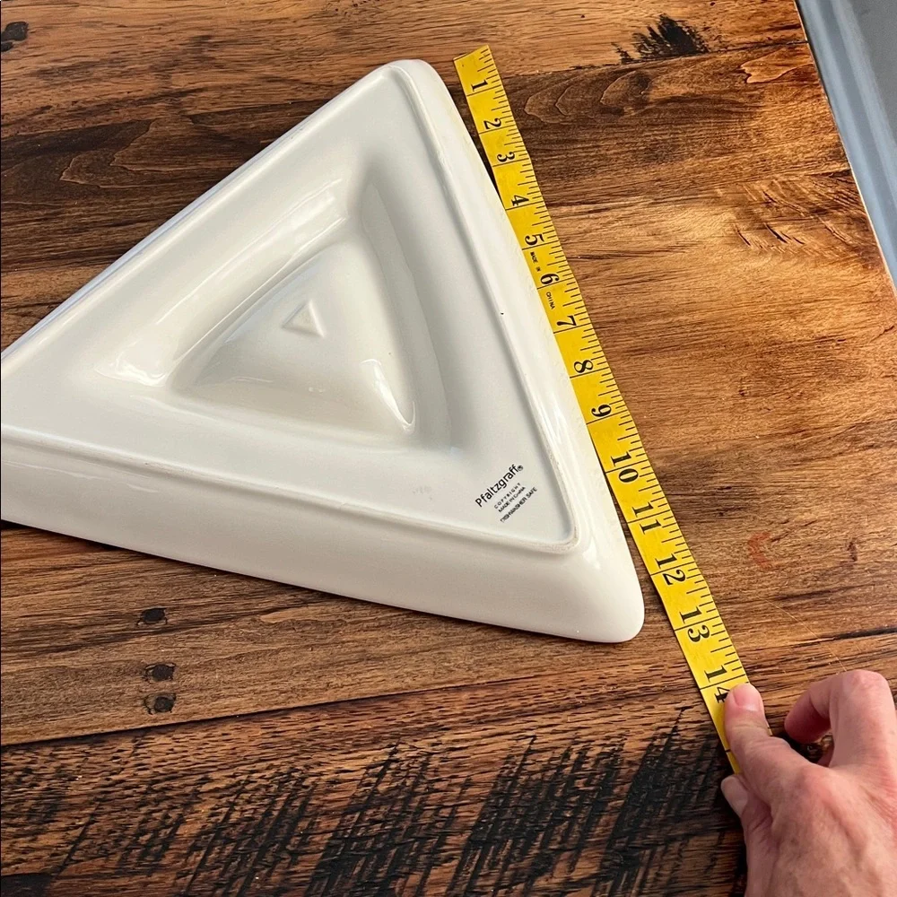 Pfaltzgraff Vintage Off White Porcelain Triangular Serving Dish